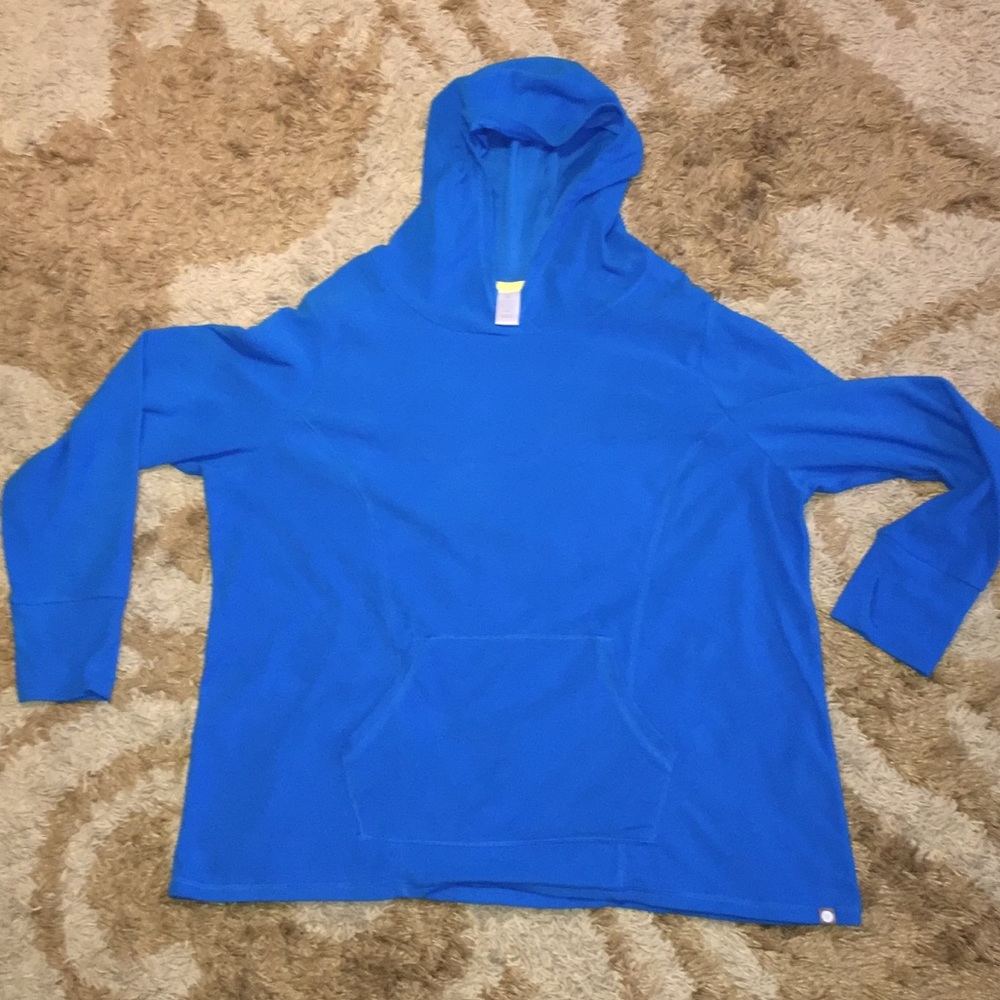 Blue fleece hoodie pullover